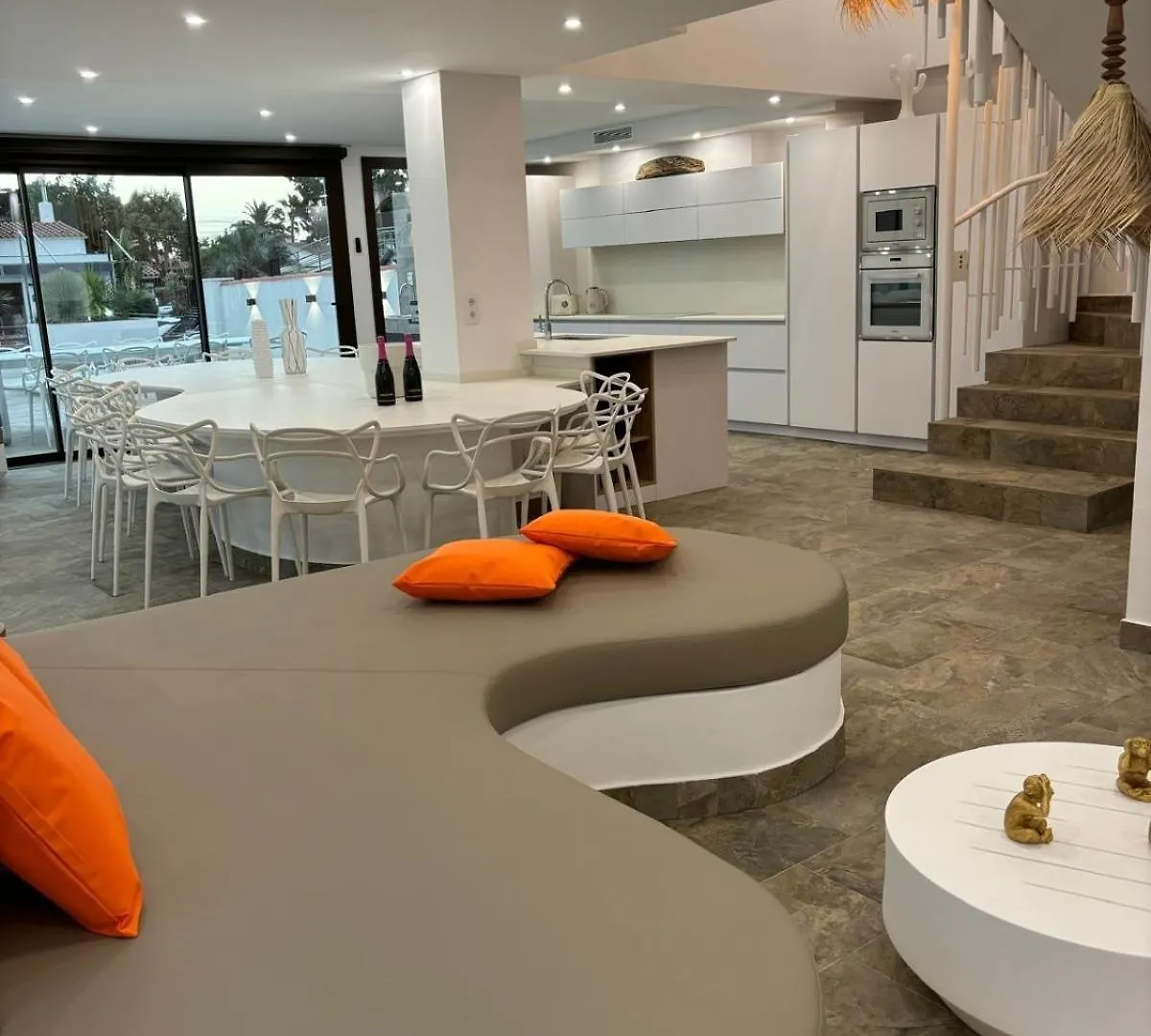 Villa Numero 16 Empuriabrava Spain